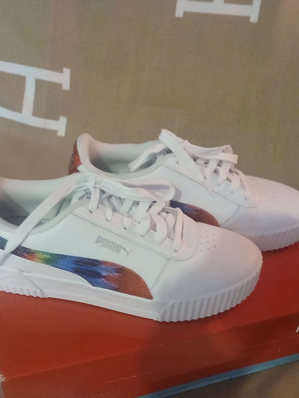 Puma  White Sneakers with Multicolor Side Stripe